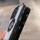 MAGNETISKT IPHONE-FODRAL MED LINSFÄSTE
